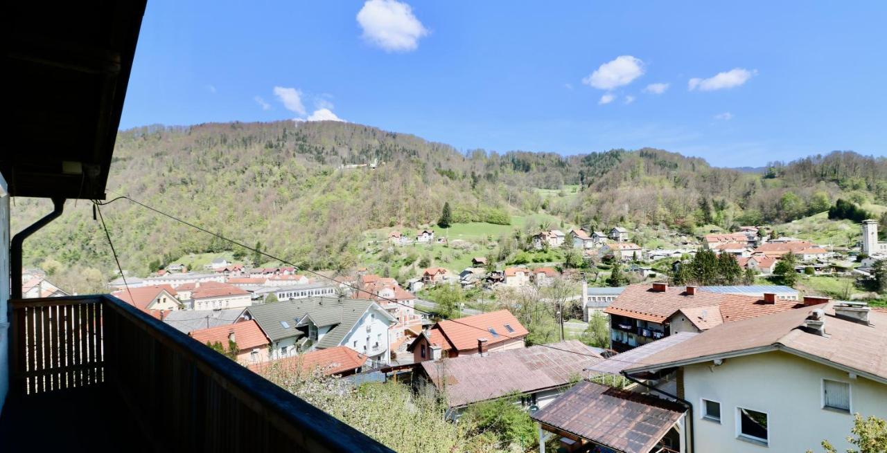 Bergmannhaus Villa Zagorje ob Savi Bagian luar foto