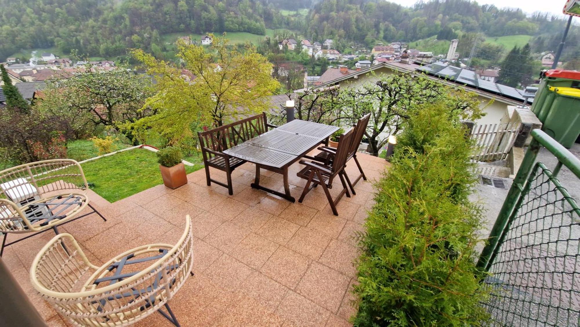 Bergmannhaus Villa Zagorje ob Savi Bagian luar foto