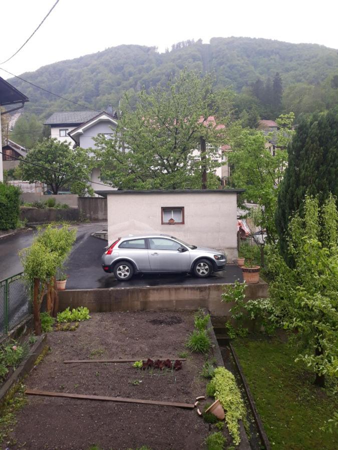 Bergmannhaus Villa Zagorje ob Savi Bagian luar foto